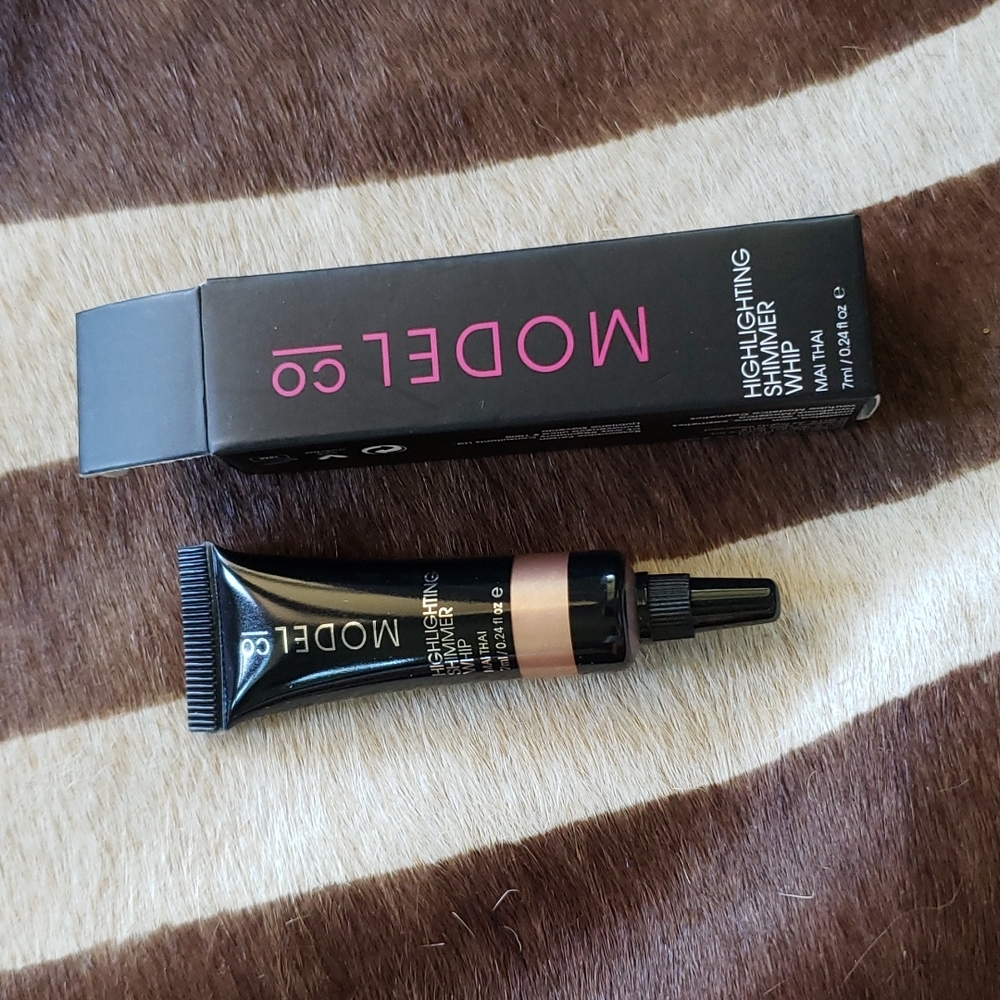 Model Co Highlighting Shimmer Whip, Mai Thai, 7ml, NWT, gold/sun-kissed tone